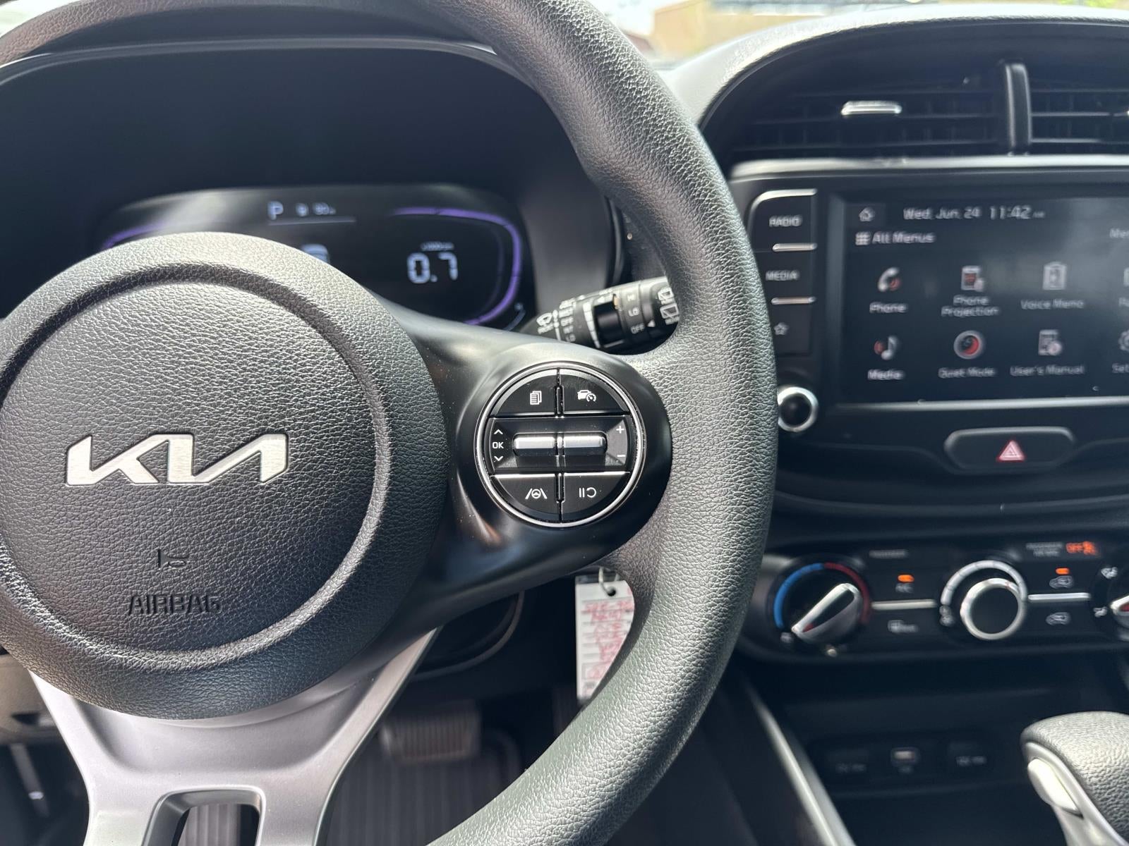 2025 Kia Soul LX FWD