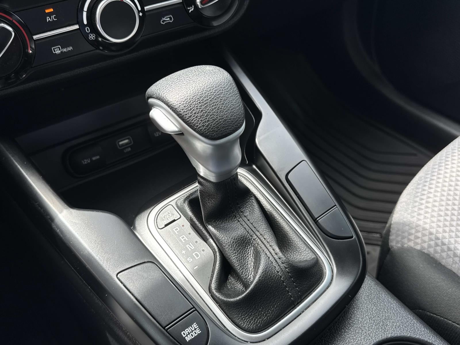 2025 Kia Soul LX FWD