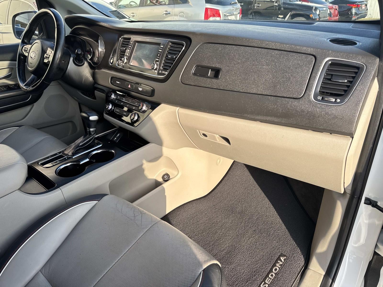 2019 Kia Sedona EX FWD