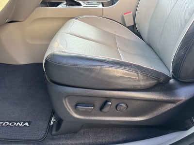 2019 Kia Sedona EX FWD