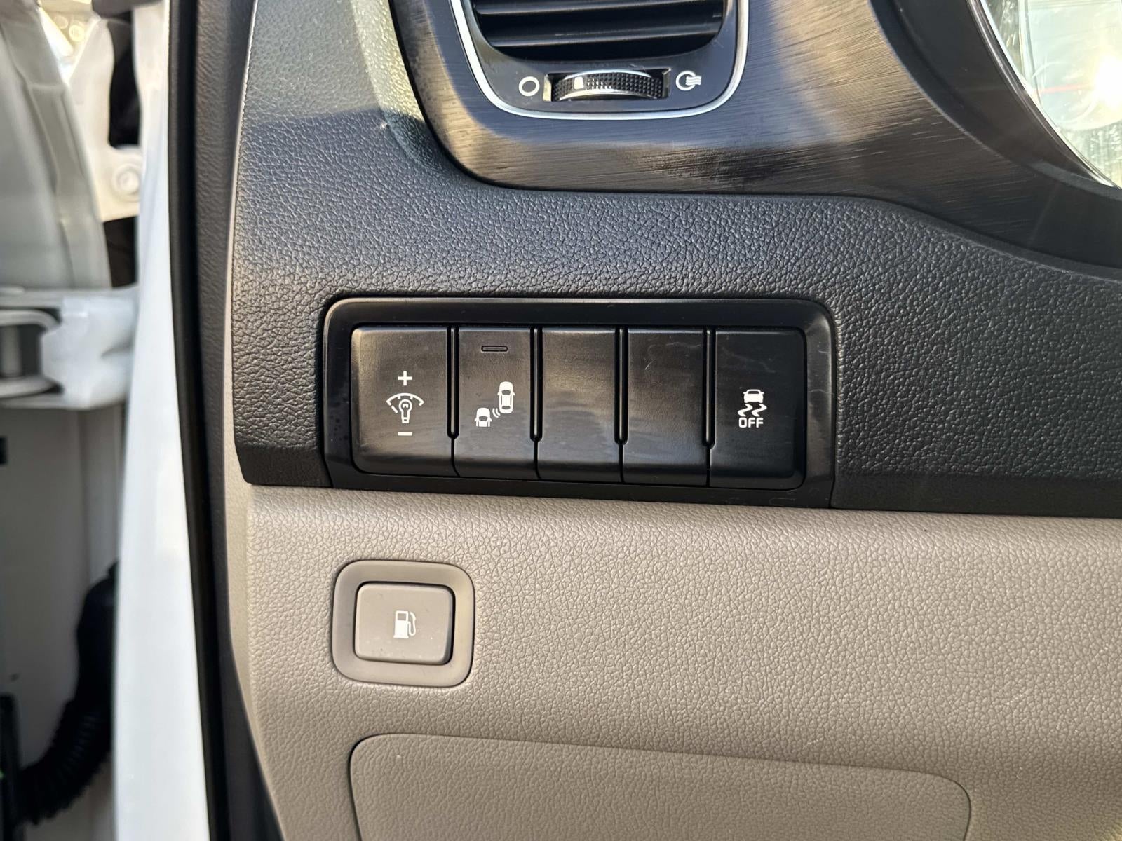 2019 Kia Sedona EX FWD