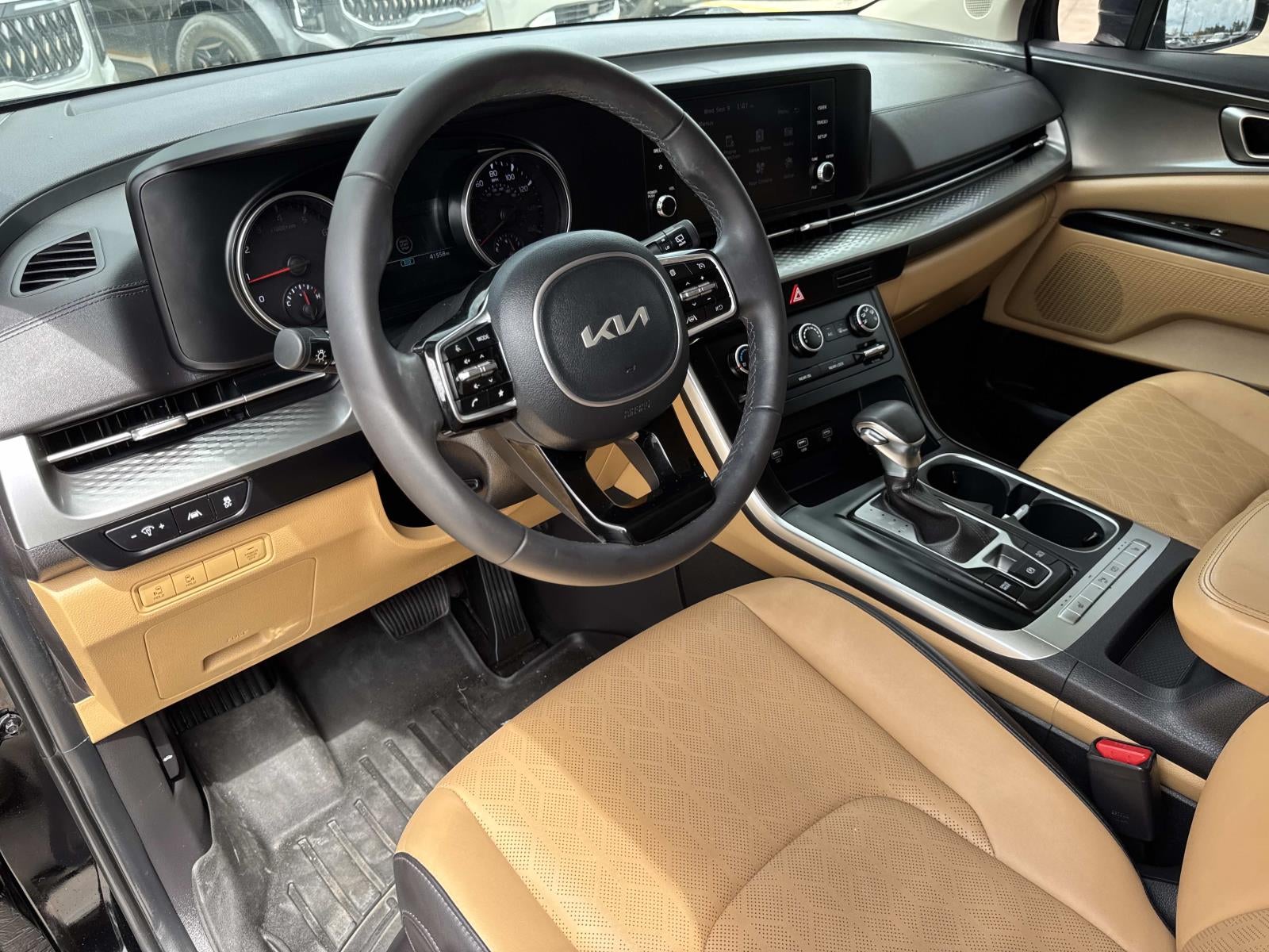 2024 Kia Carnival LX FWD w/Seat Pkg