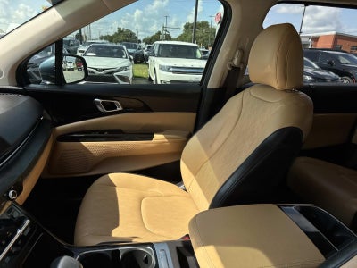 2024 Kia Carnival EX FWD