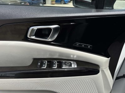 2024 Kia Carnival SX FWD