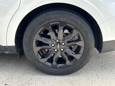 2024 Kia Carnival SX FWD