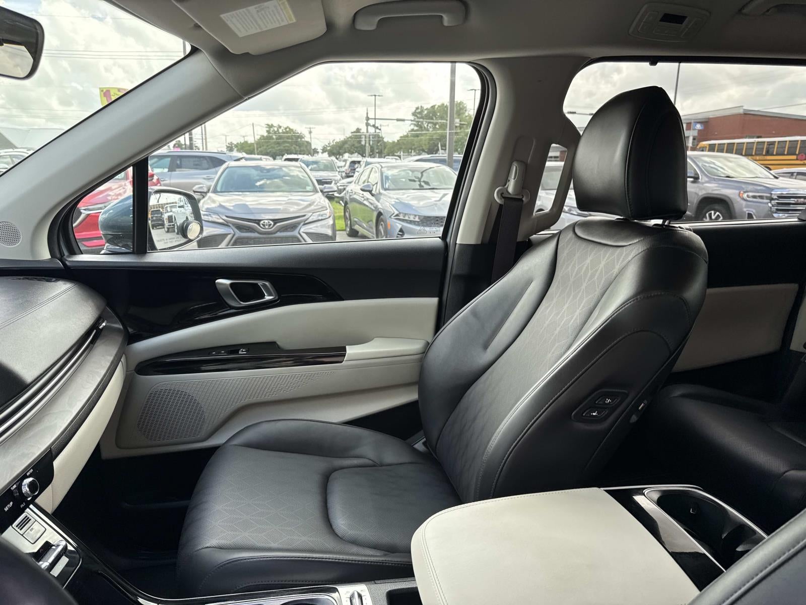 2024 Kia Carnival SX FWD