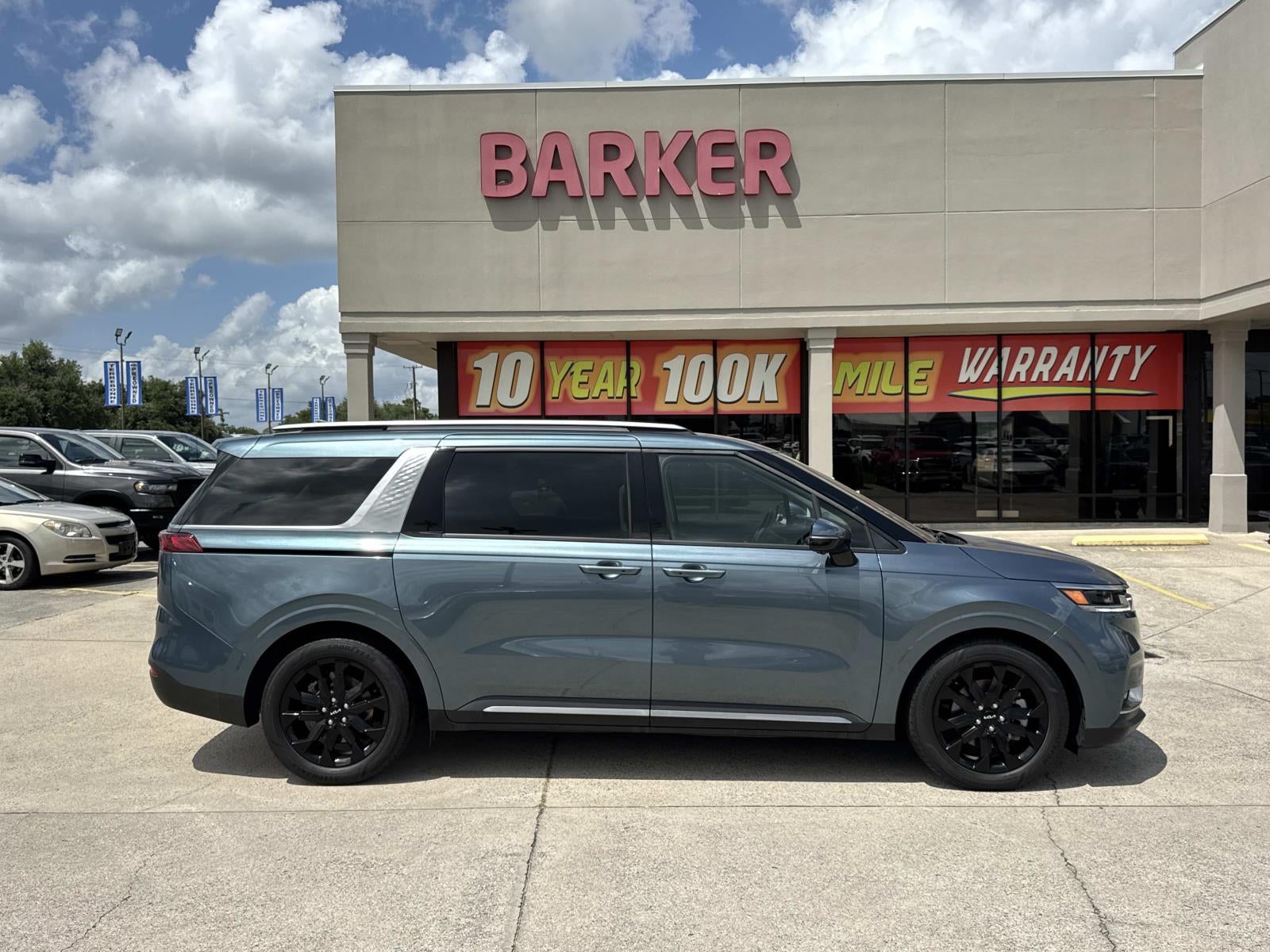 2024 Kia Carnival SX FWD