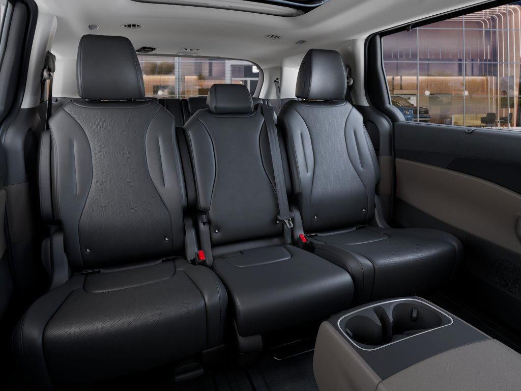 2026 Kia Carnival Hybrid SX FWD