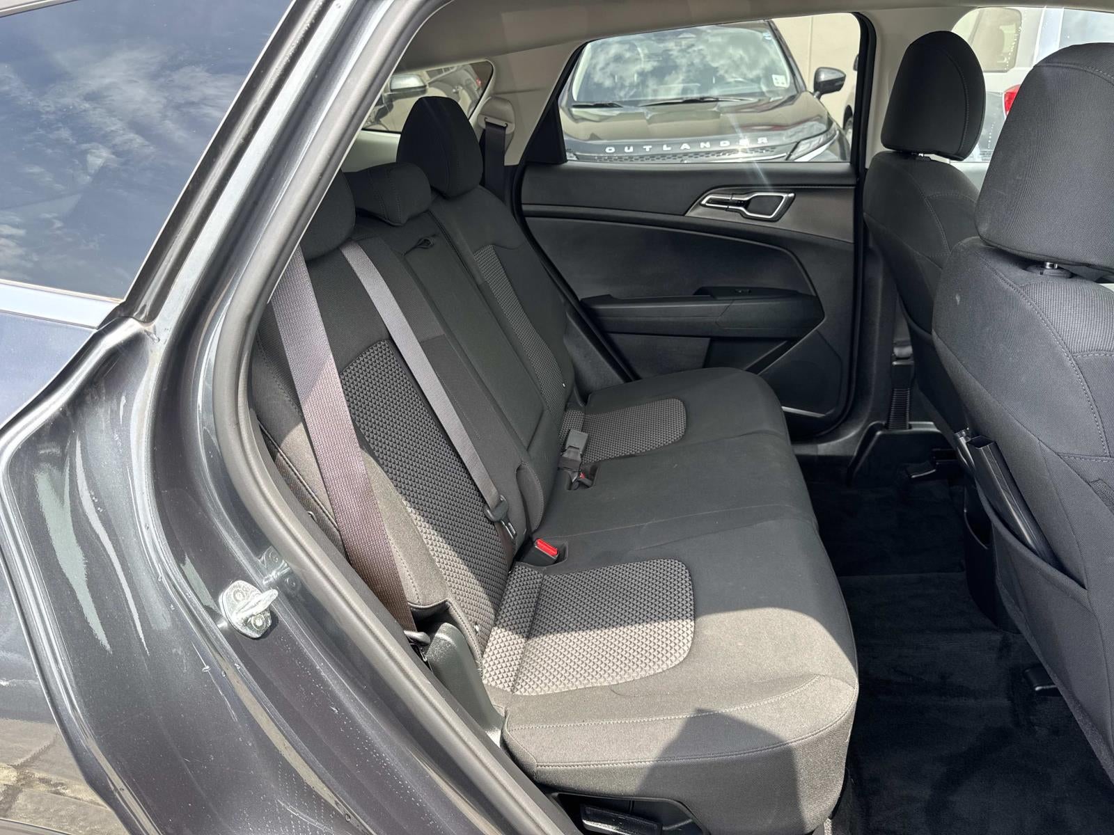 2023 Kia Sportage Hybrid LX FWD