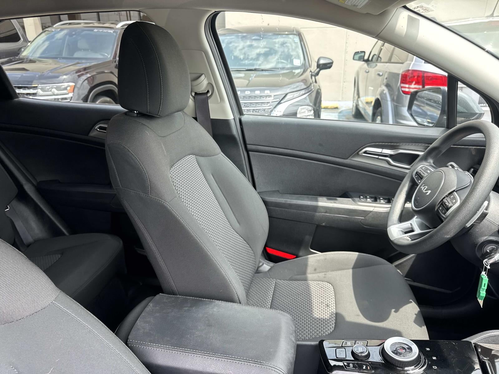 2023 Kia Sportage Hybrid LX FWD