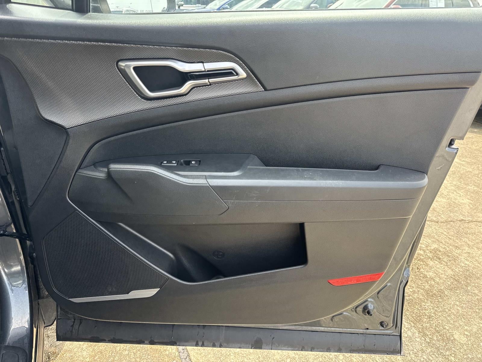 2023 Kia Sportage Hybrid LX FWD