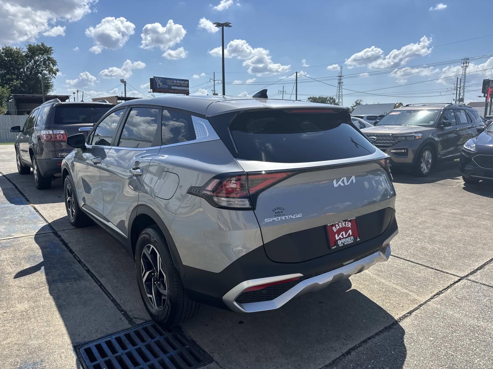 2023 Kia Sportage LX AWD