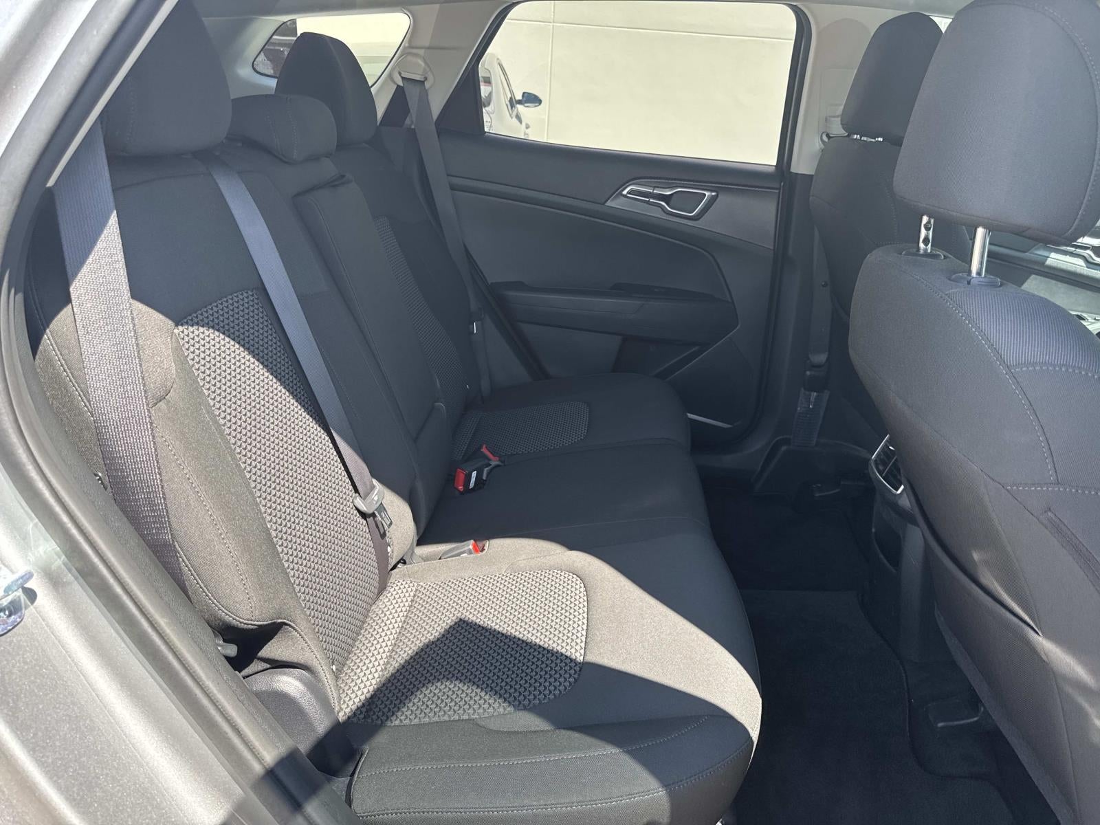 2023 Kia Sportage LX AWD