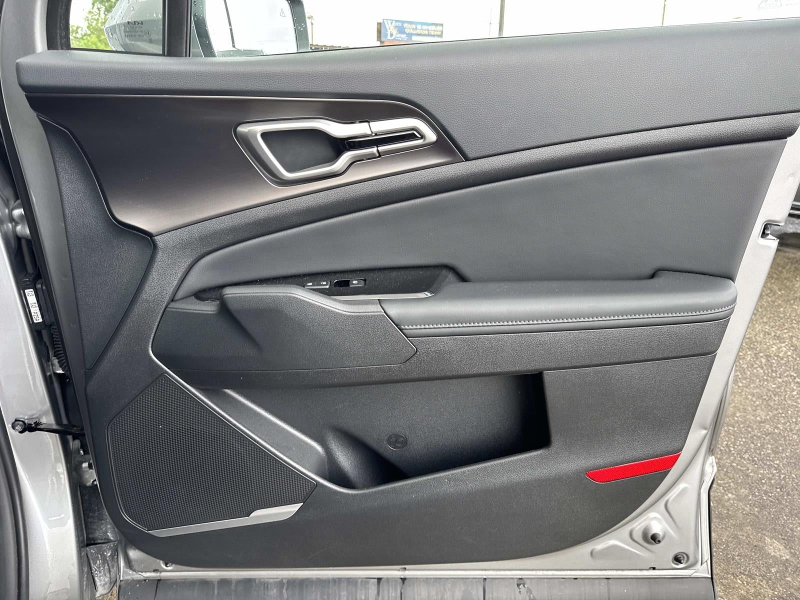 2024 Kia Sportage EX FWD