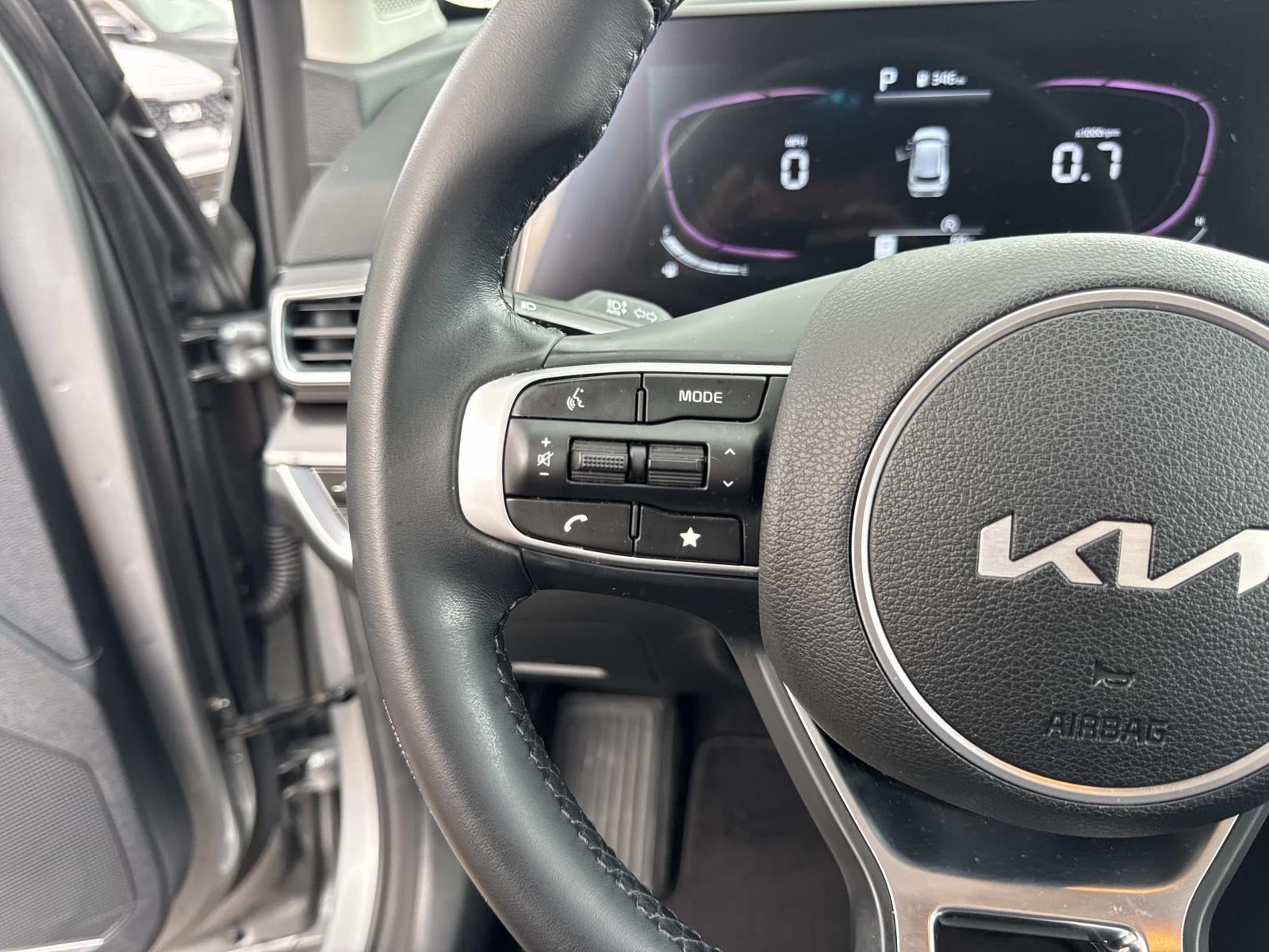 2024 Kia Sportage EX FWD