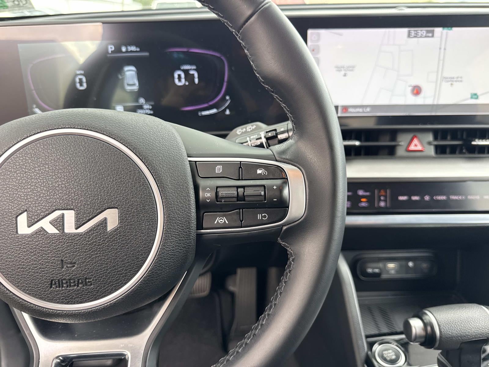 2024 Kia Sportage EX FWD
