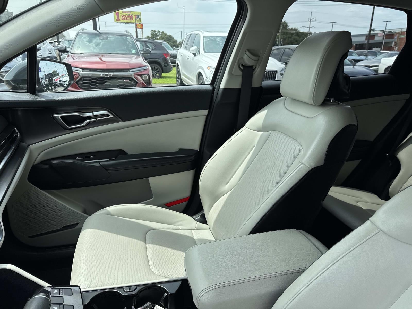 2024 Kia Sportage EX FWD