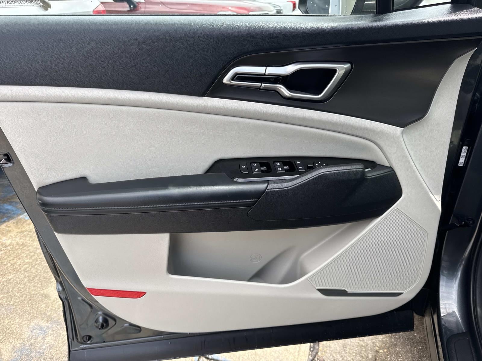 2024 Kia Sportage EX FWD