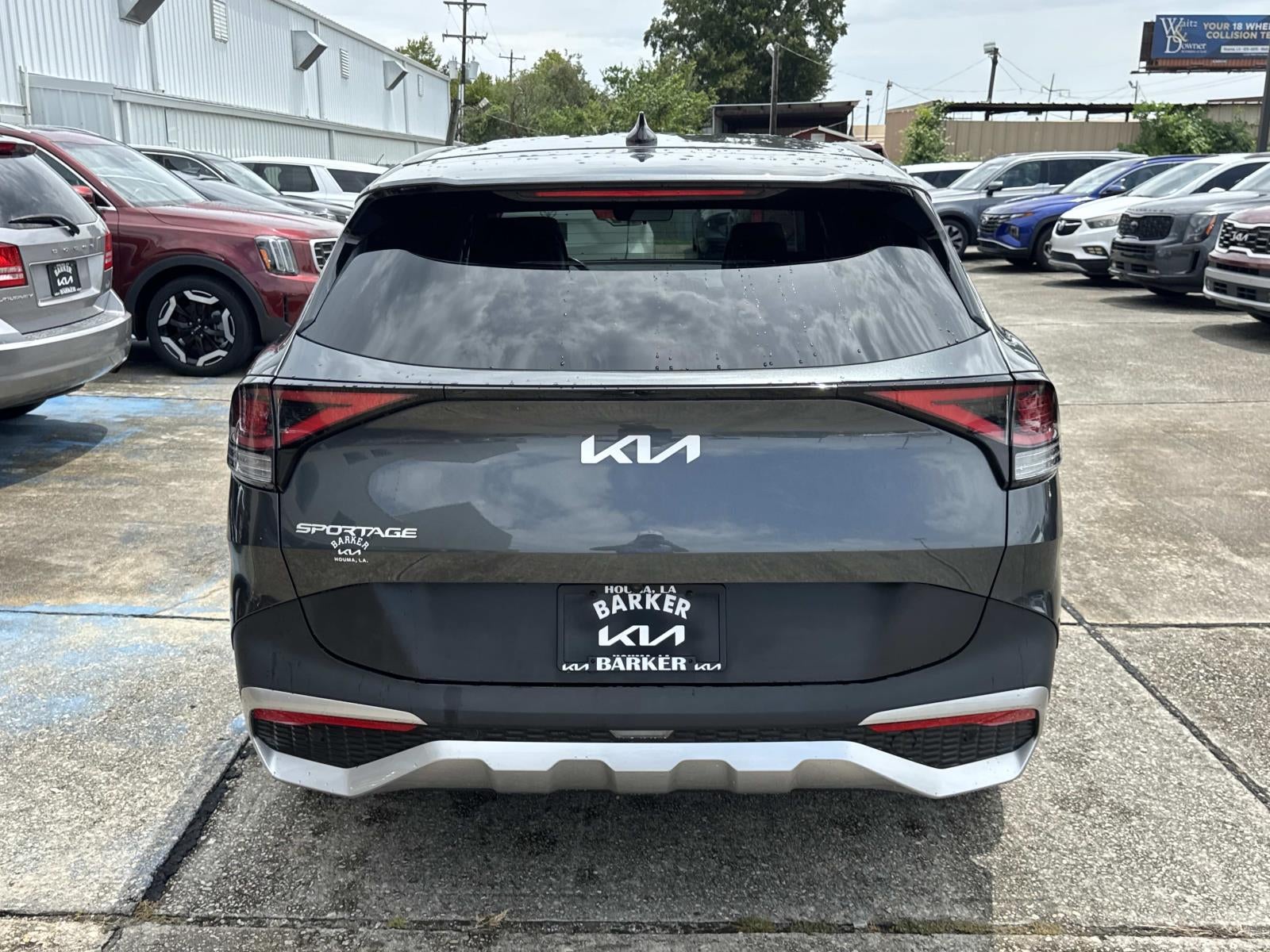 2024 Kia Sportage EX FWD