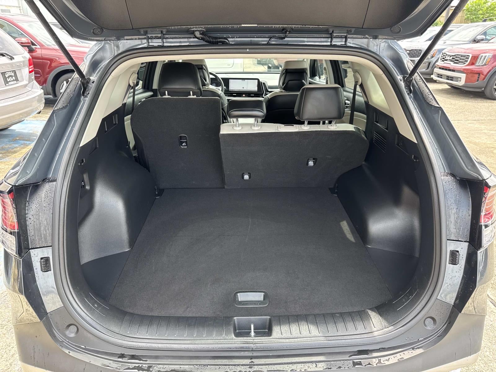 2024 Kia Sportage EX FWD