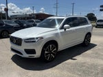 2022 Volvo XC90 T6 AWD Momentum 6P