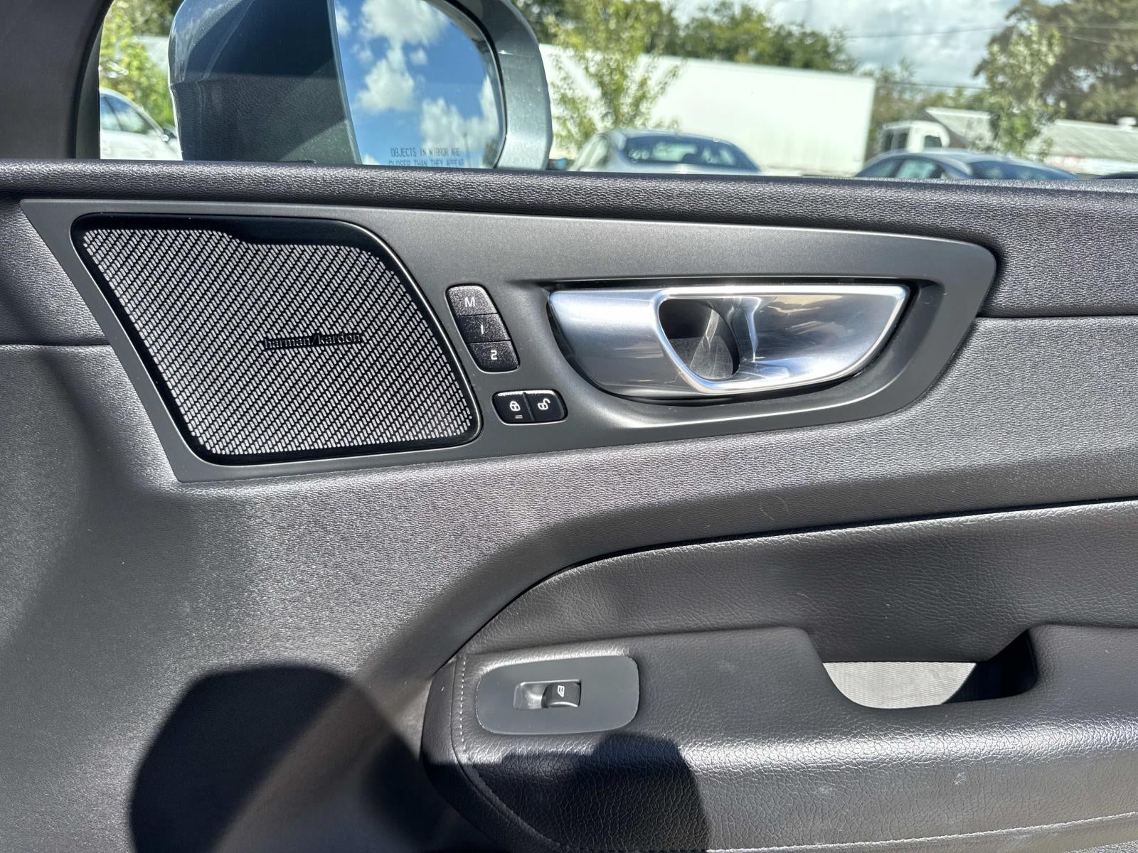 2020 Volvo XC60 T6 AWD Inscription
