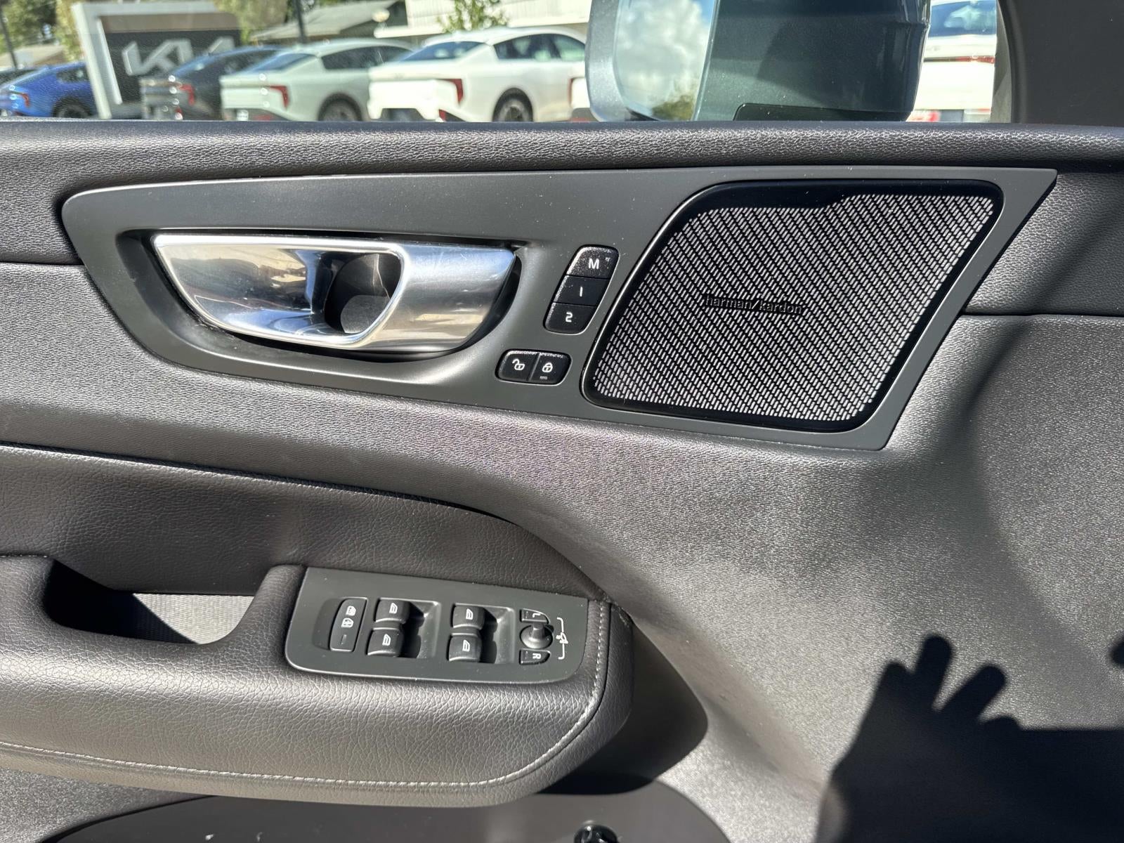 2020 Volvo XC60 T6 AWD Inscription