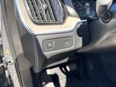 2020 Volvo XC60 T6 AWD Inscription
